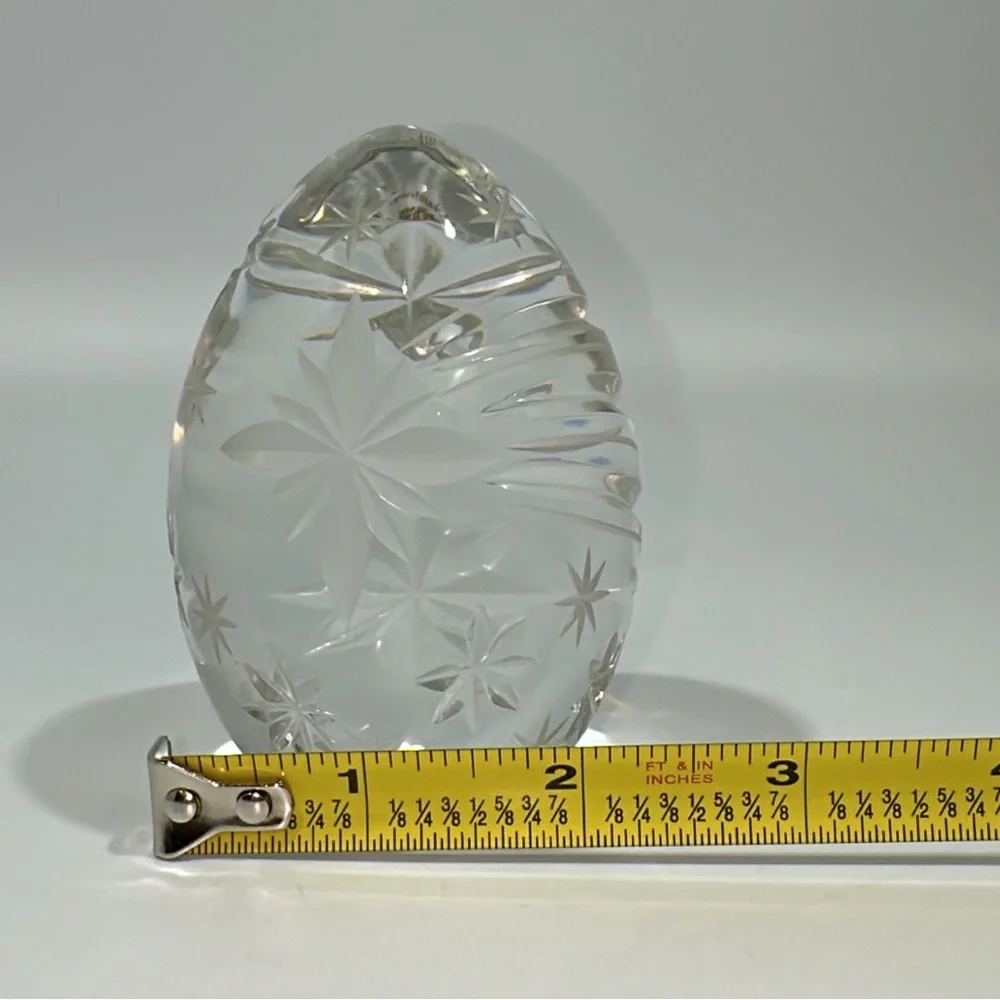 Sullivans Handmade In Poland Lead Crystal Morning Star Paperweight Egg 2000